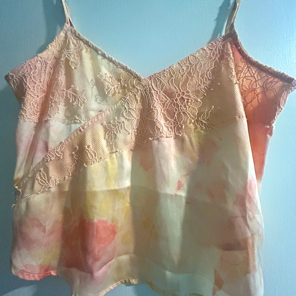 Free People Lace Trimmed Women's Top 🧡🩷